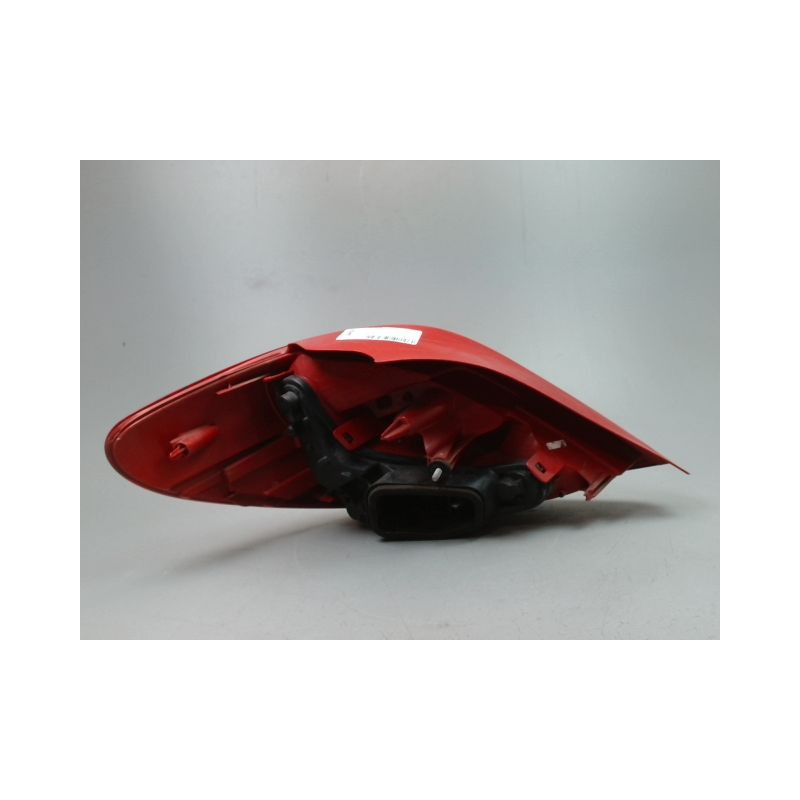 FEU ARRIERE DROIT PEUGEOT 207 2006-2013