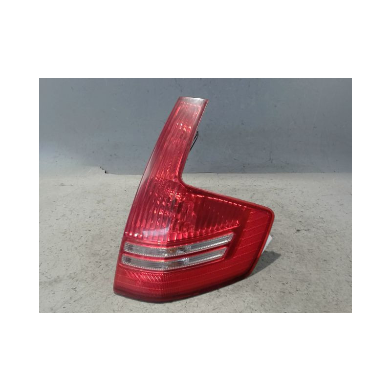 FEU ARRIERE DROIT CITROEN C4 04-08