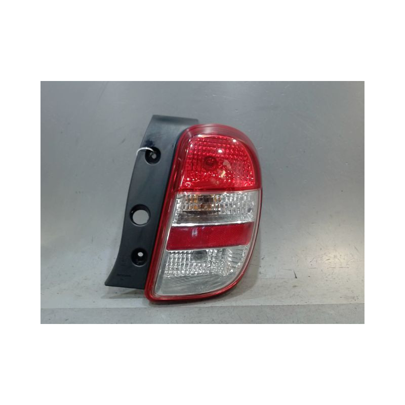 FEU ARRIERE DROIT NISSAN MICRA
