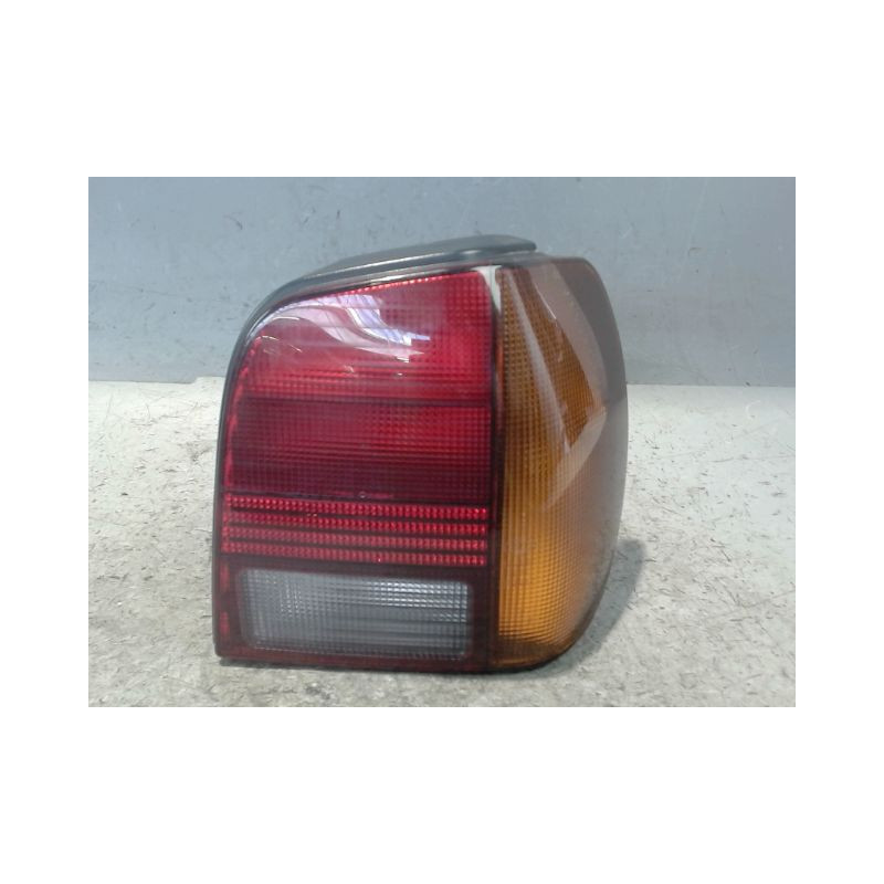 FEU ARRIERE DROIT VOLKSWAGEN POLO 94-99