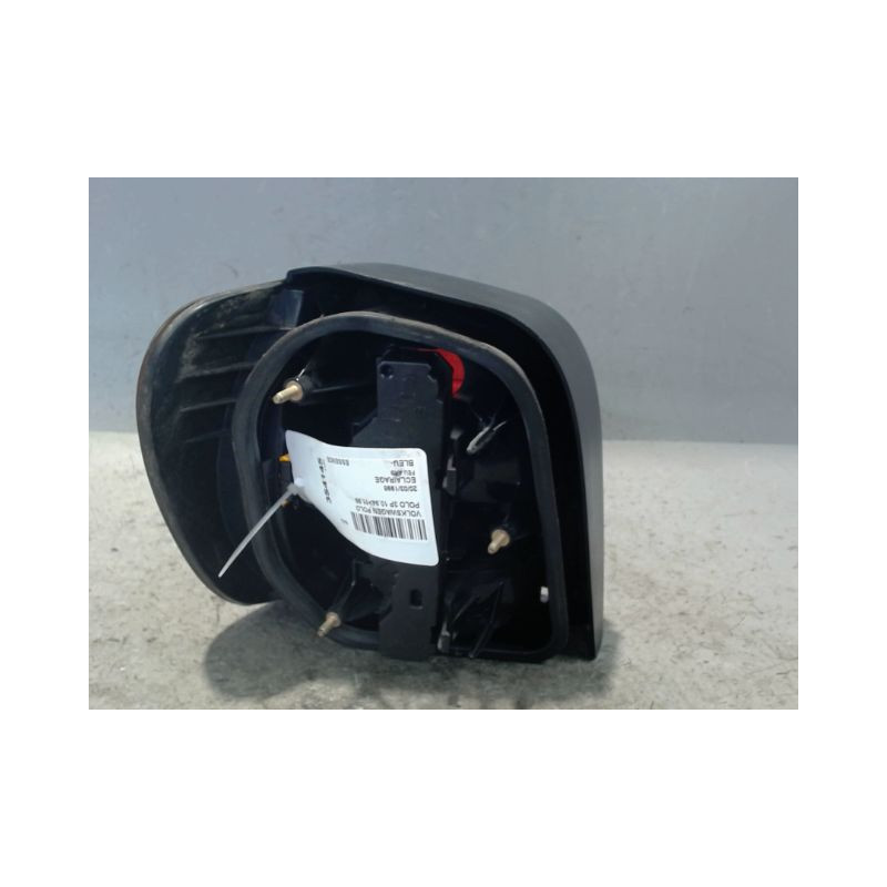 FEU ARRIERE DROIT VOLKSWAGEN POLO 94-99