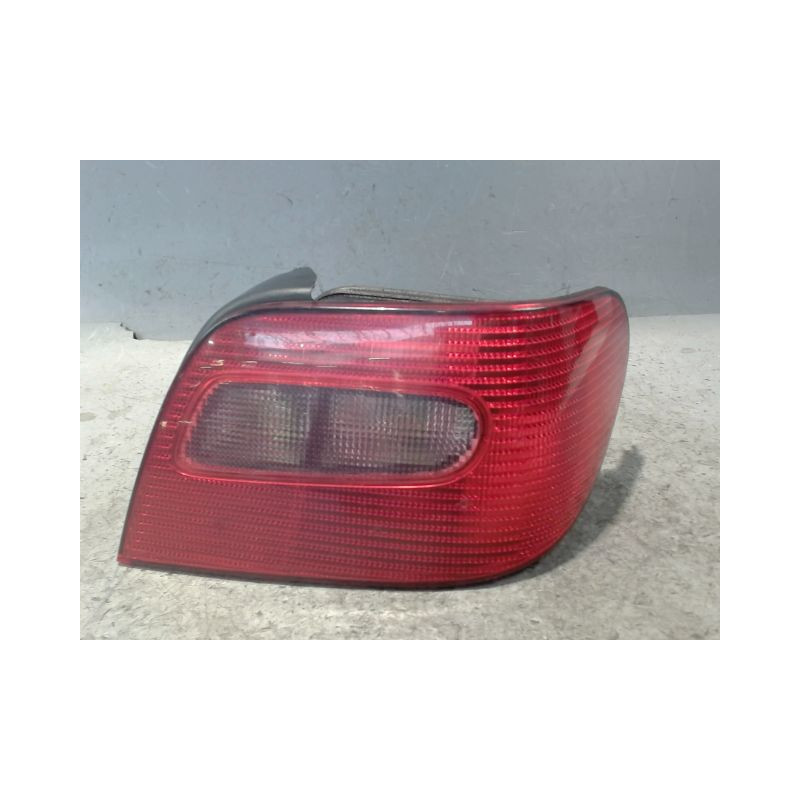 FEU ARRIERE DROIT CITROEN XSARA 2000-