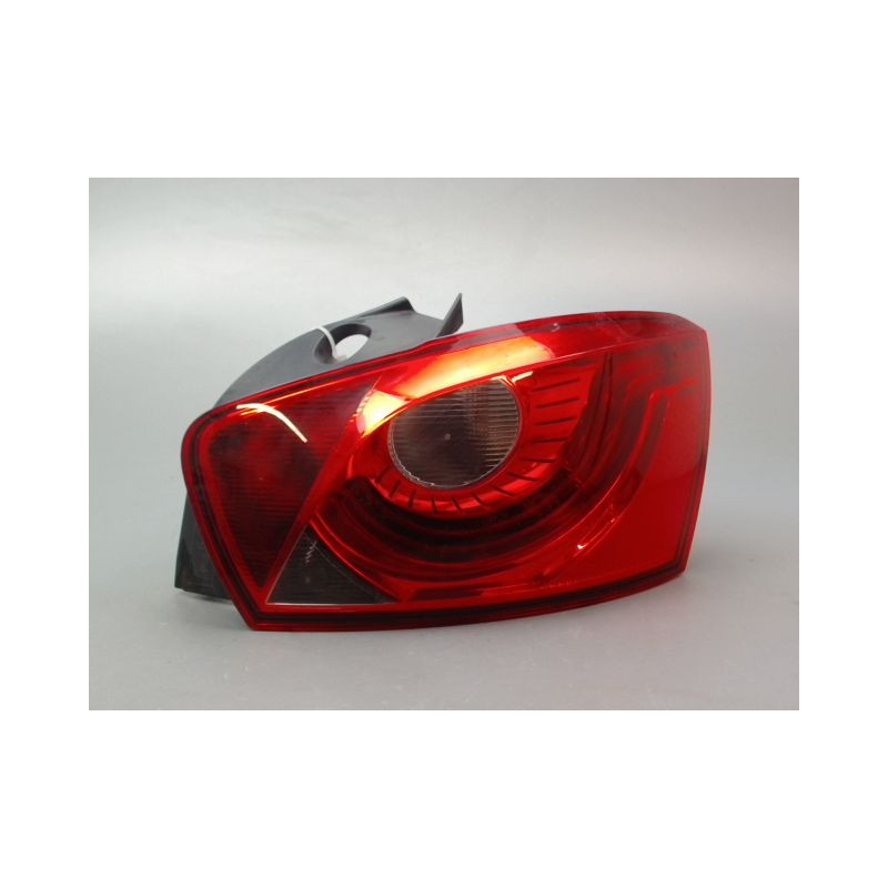 FEU ARRIERE DROIT SEAT IBIZA IV Phase 2 (6J) 2012-...