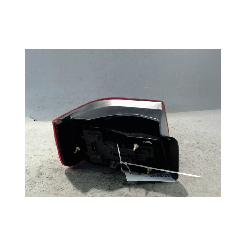 FEU ARRIERE DROIT SEAT IBIZA 2002-2006