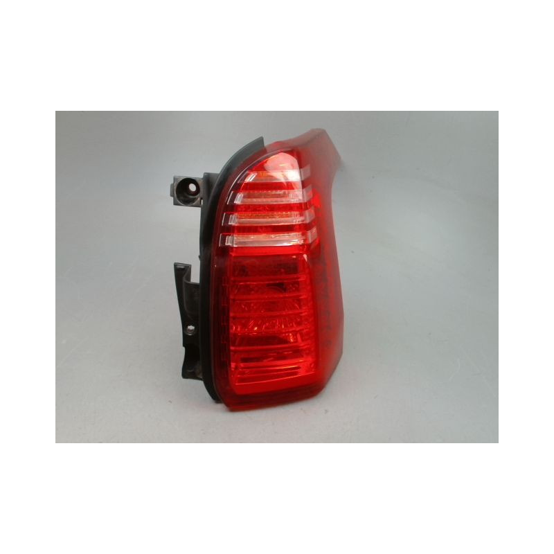 FEU ARRIERE DROIT PEUGEOT 5008 MONOSP. I Phase 1 2009-2013