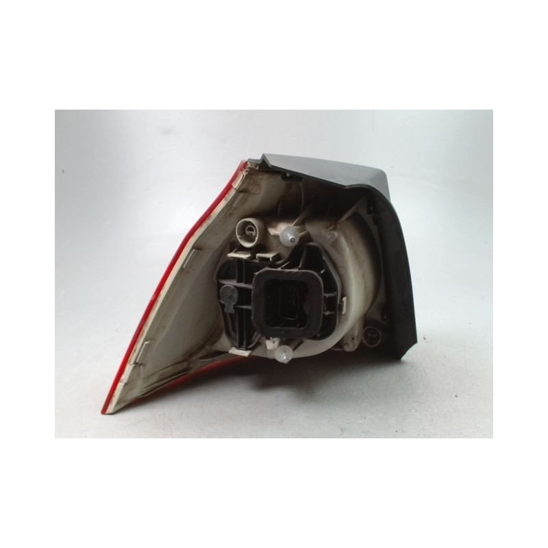 FEU ARRIERE DROIT VOLKSWAGEN GOLF V (1K) 2003-2008