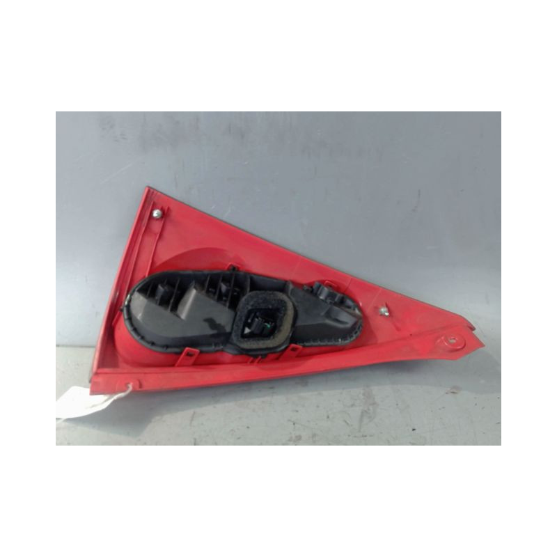 FEU ARRIERE DROIT PEUGEOT 107 5P
