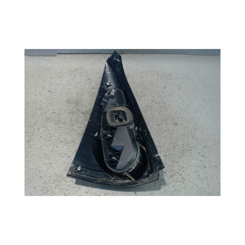 FEU ARRIERE DROIT CITROEN C1 5P