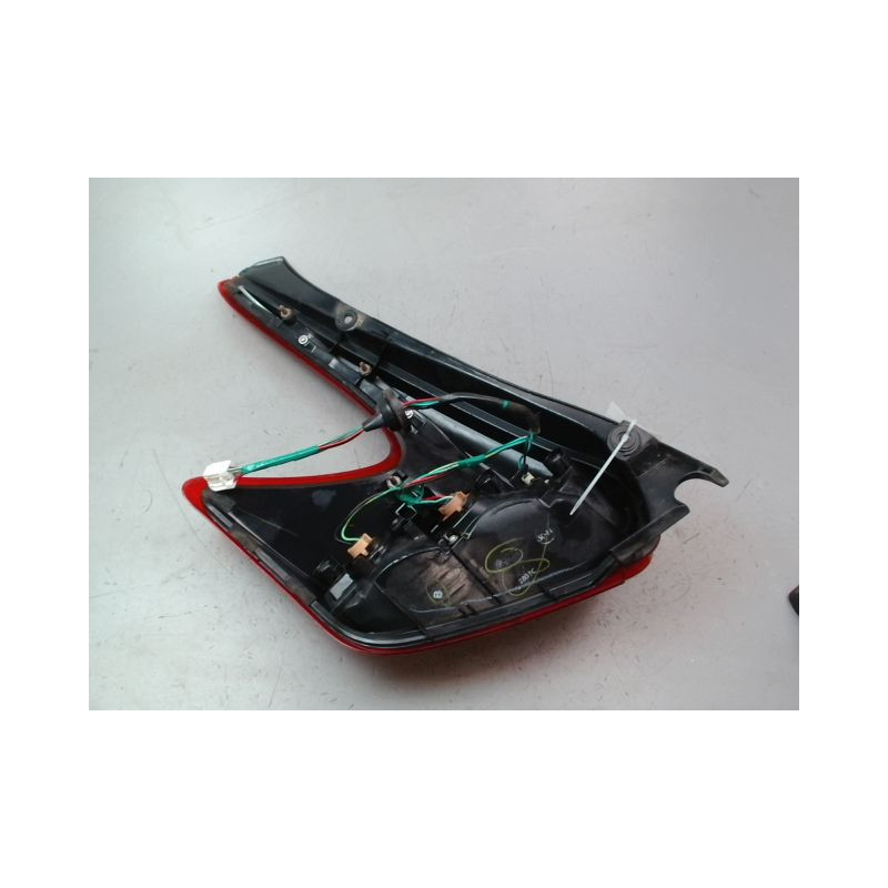 FEU ARRIERE DROIT NISSAN JUKE Phase 1 2010-...