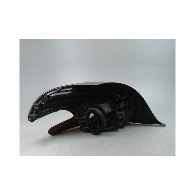 FEU ARRIERE DROIT PEUGEOT 208 Phase 1 2012-...