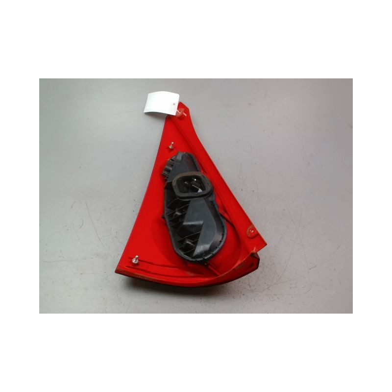 FEU ARRIERE DROIT PEUGEOT 107 Phase 2 2009-2012