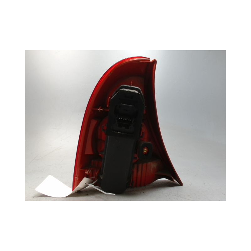 FEU ARRIERE DROIT RENAULT CLIO II CAMPUS 06-