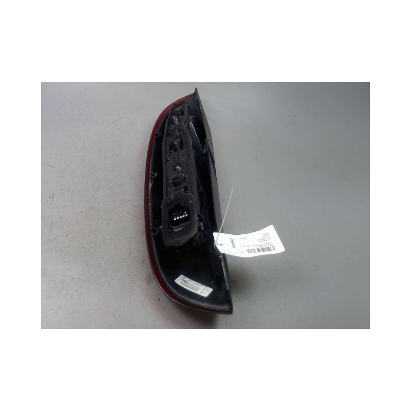 FEU ARRIERE DROIT OPEL CORSA III Phase 1 (C) 2000-2003