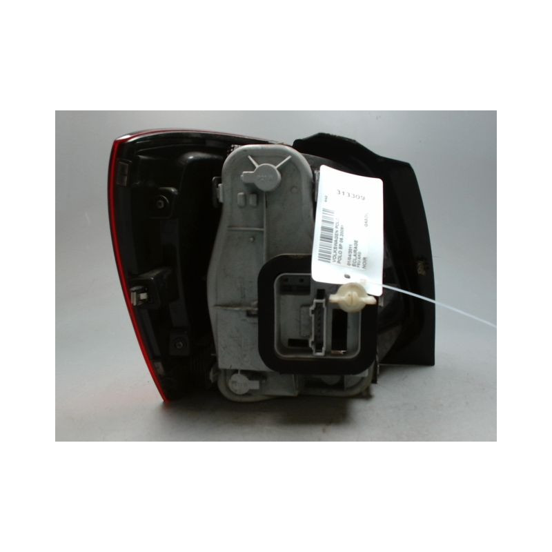FEU ARRIERE DROIT VOLKSWAGEN POLO 2009-