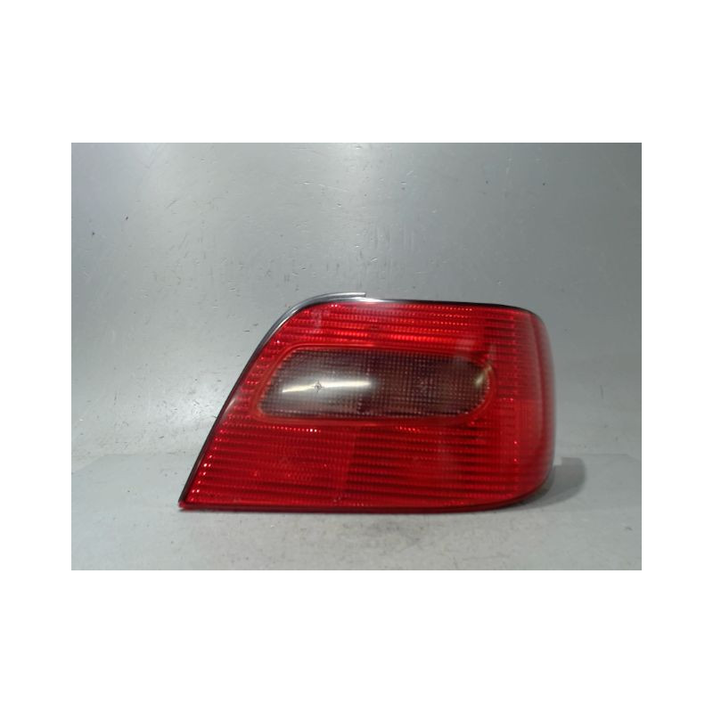 FEU ARRIERE DROIT CITROEN XSARA