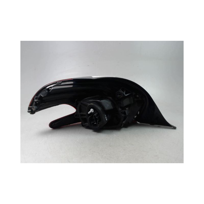 FEU ARRIERE DROIT PEUGEOT 208 2012-...