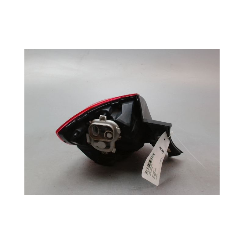 FEU ARRIERE DROIT ALFA ROMEO GUILIETTA 2010-