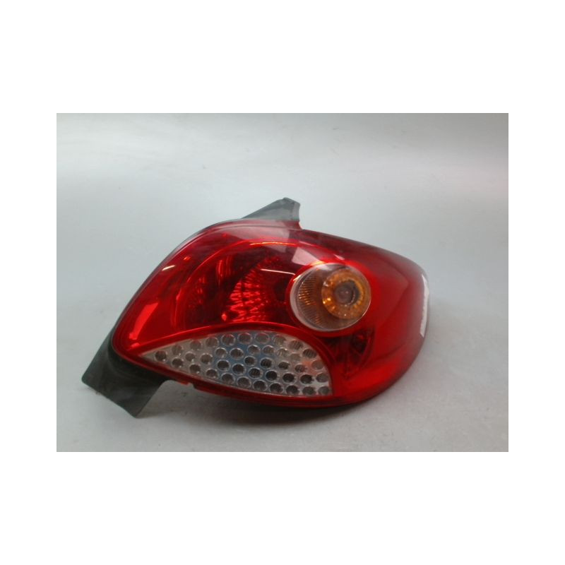 FEU ARRIERE DROIT PEUGEOT 206 + 2009-2013