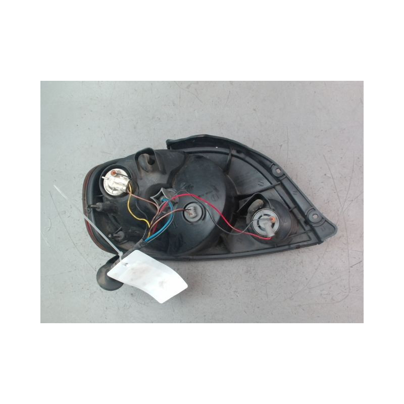 FEU ARRIERE DROIT DAEWOO MATIZ