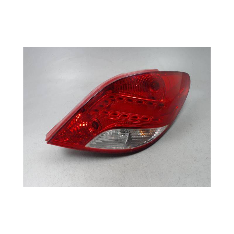 FEU ARRIERE DROIT PEUGEOT 207 2006-2013