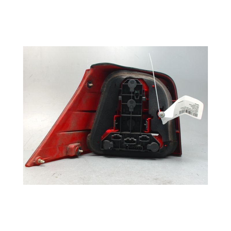 FEU ARRIERE DROIT VOLKSWAGEN GOLF IV 98-2004
