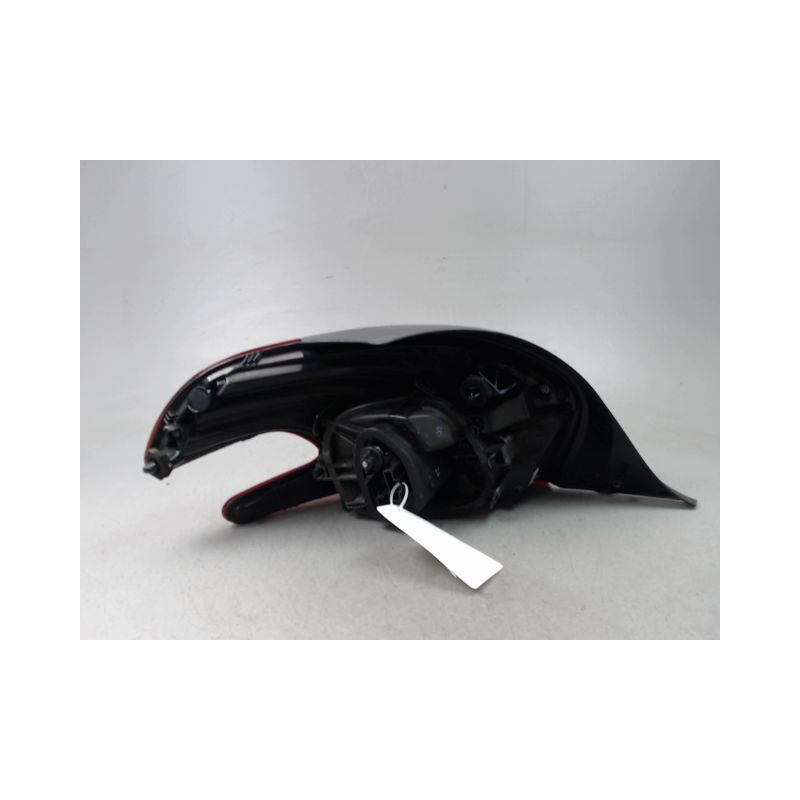 FEU ARRIERE DROIT PEUGEOT 208 Phase 1 2012-...