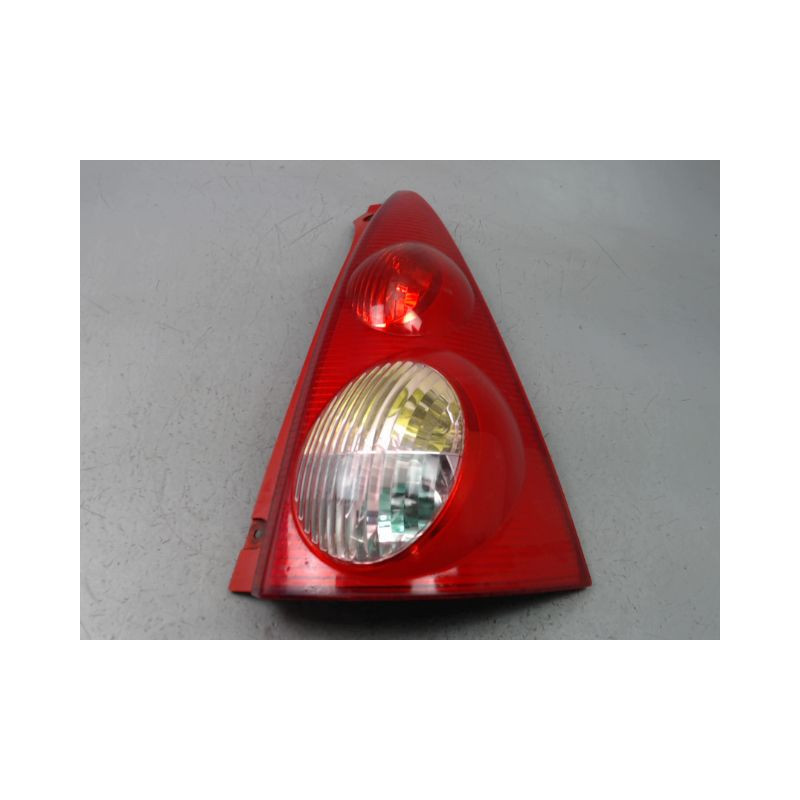 FEU ARRIERE DROIT PEUGEOT 107 Phase 1 2005-2008