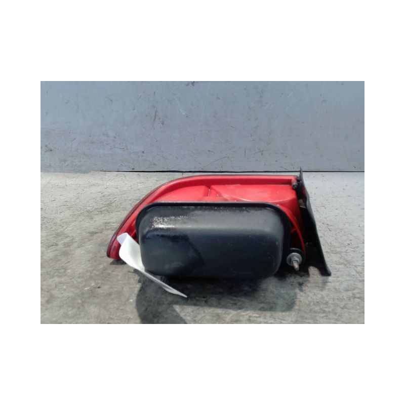 FEU ARRIERE DROIT ALFA ROMEO 156 2003 -