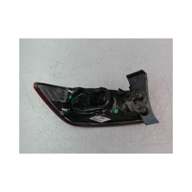 FEU ARRIERE DROIT RENAULT CLIO IV Phase 1 2012-...
