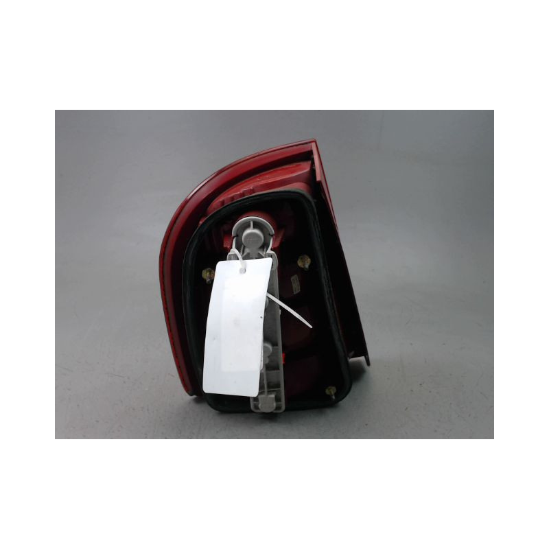 FEU ARRIERE DROIT SKODA FABIA I Phase 1 2000-2004