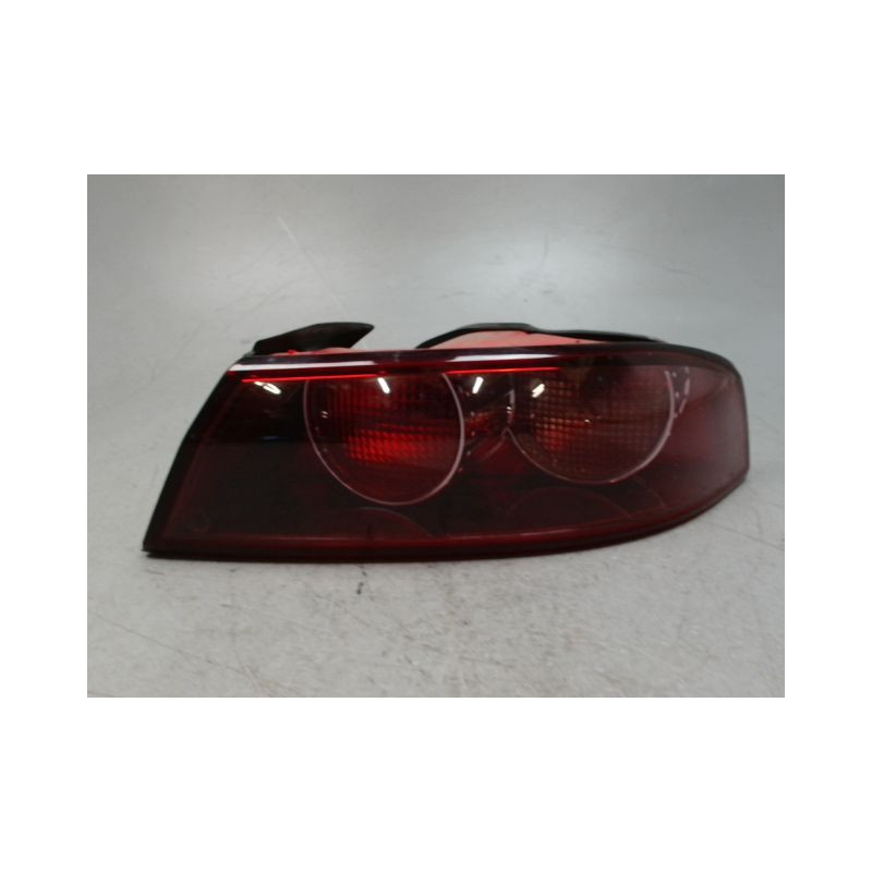 FEU ARRIERE DROIT ALFA ROMEO 159 SPORTWAGON