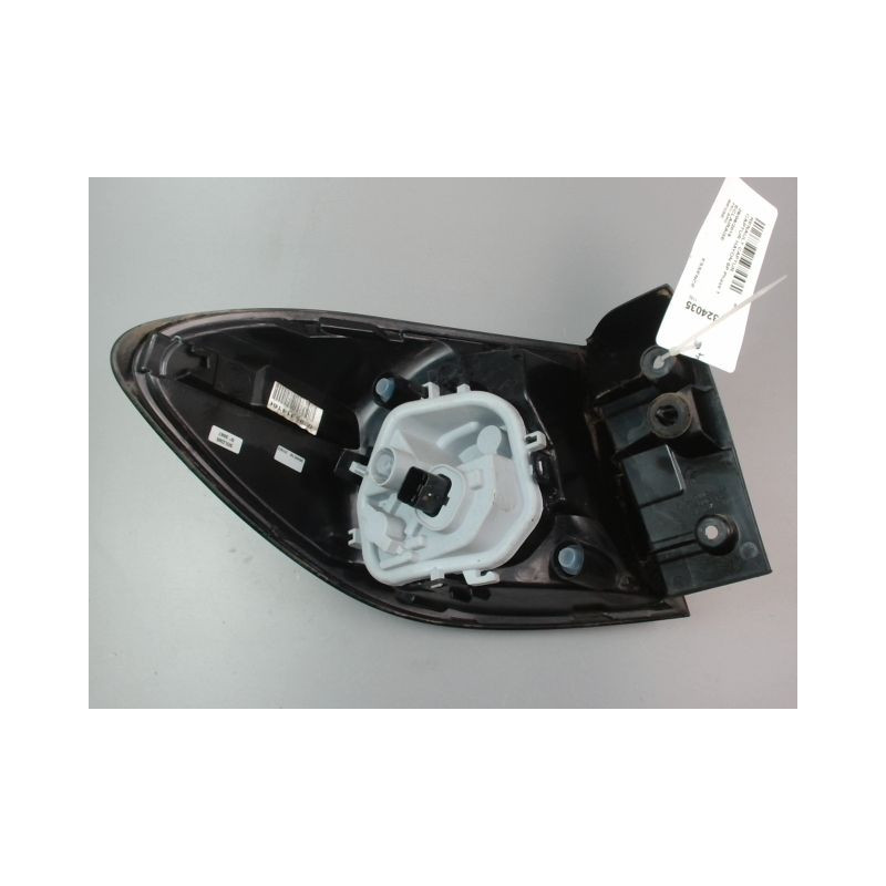 FEU ARRIERE DROIT RENAULT CAPTUR Phase 1 2013-...