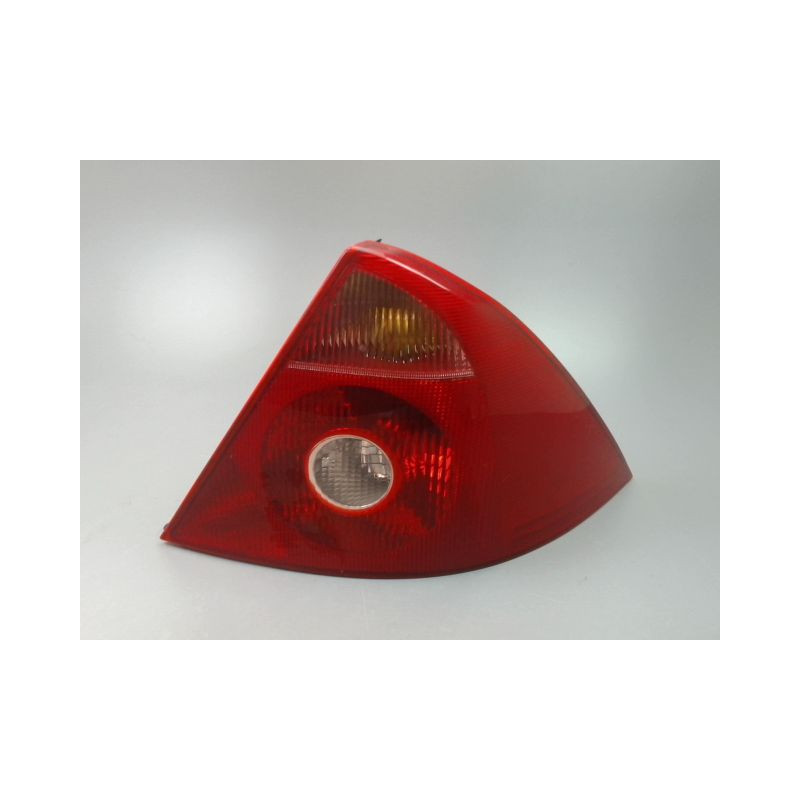 FEU ARRIERE DROIT FORD MONDEO II 2000-2007