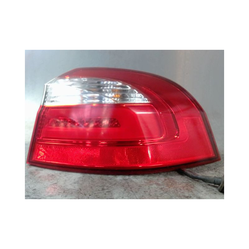 FEU ARRIERE DROIT KIA RIO 2005-