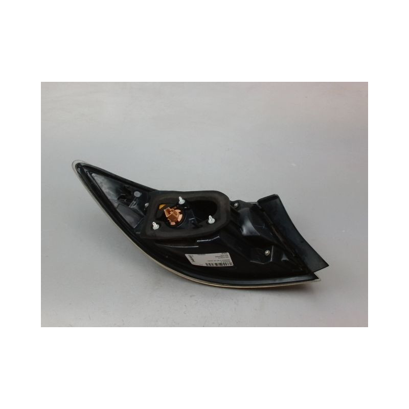 FEU ARRIERE DROIT MAZDA MAZDA 6 2005-