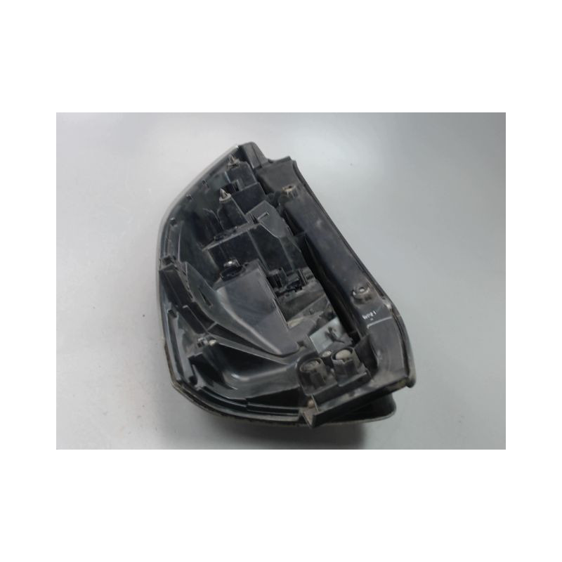 FEU ARRIERE DROIT MAZDA MAZDA 5