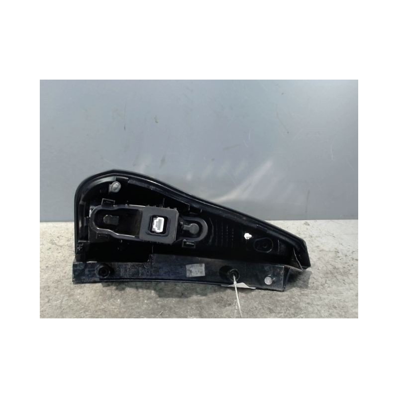 FEU ARRIERE DROIT RENAULT SCENIC III 2009-
