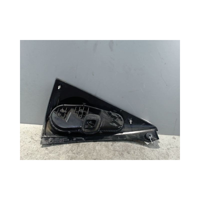 FEU ARRIERE DROIT CITROEN C1 5P