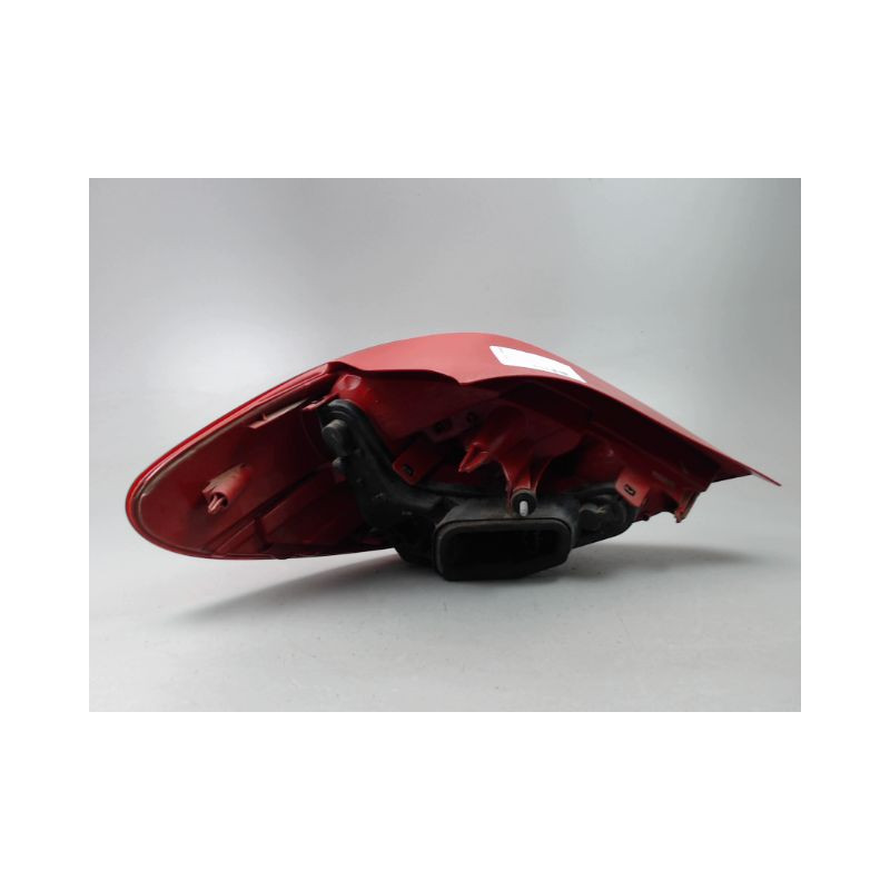 FEU ARRIERE DROIT PEUGEOT 207 2006-2013