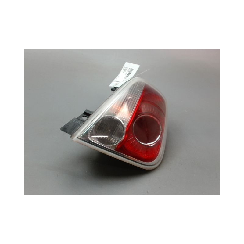 FEU ARRIERE DROIT FIAT 500 CC 2007-