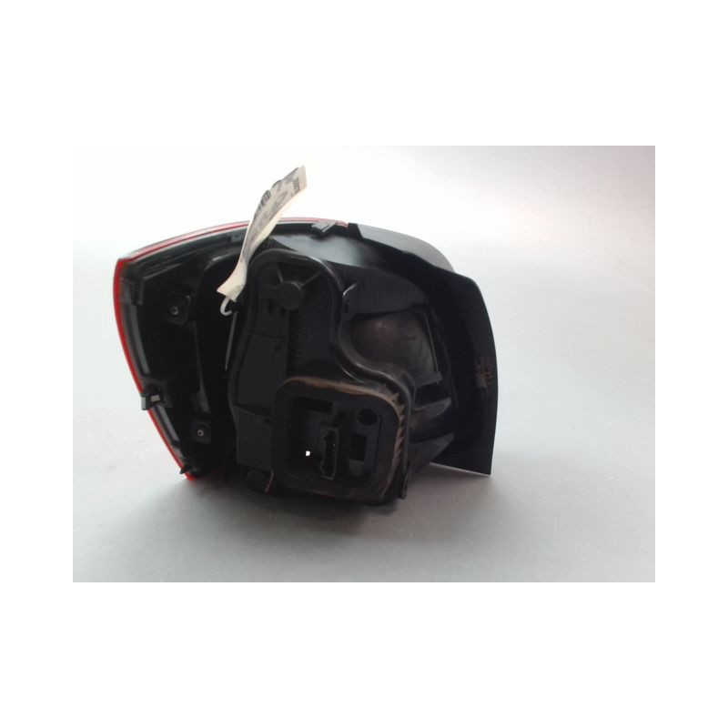 FEU ARRIERE DROIT VOLKSWAGEN POLO V Phase 1 (6R) 2009-...
