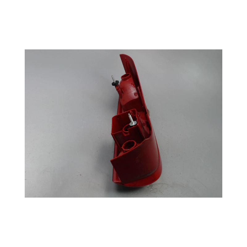 FEU ARRIERE DROIT PEUGEOT 807 MONOSP. 2002-2014