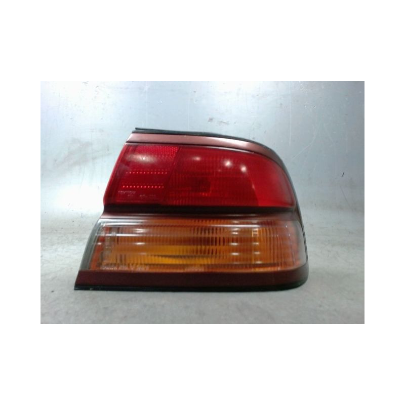 FEU ARRIERE DROIT NISSAN MAXIMA-QX
