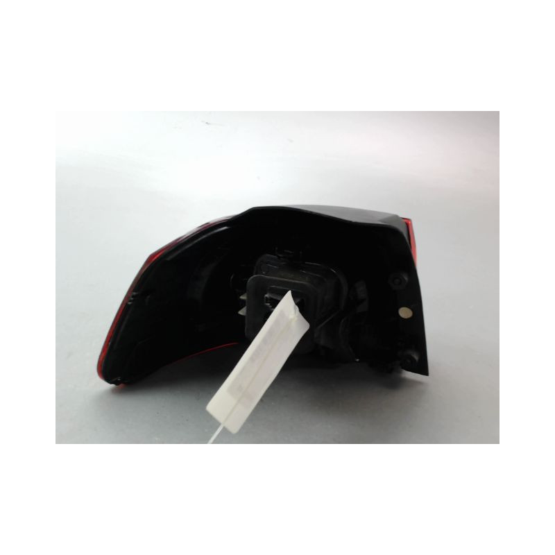 FEU ARRIERE DROIT VOLKSWAGEN GOLF VI (1K) 2008-2013