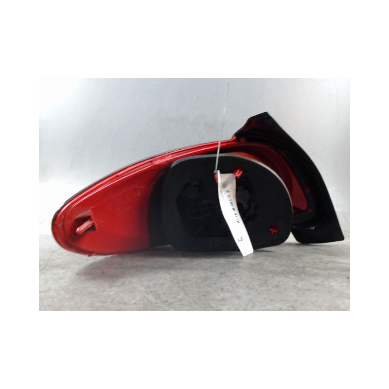 FEU ARRIERE DROIT PEUGEOT 206+ 2009-