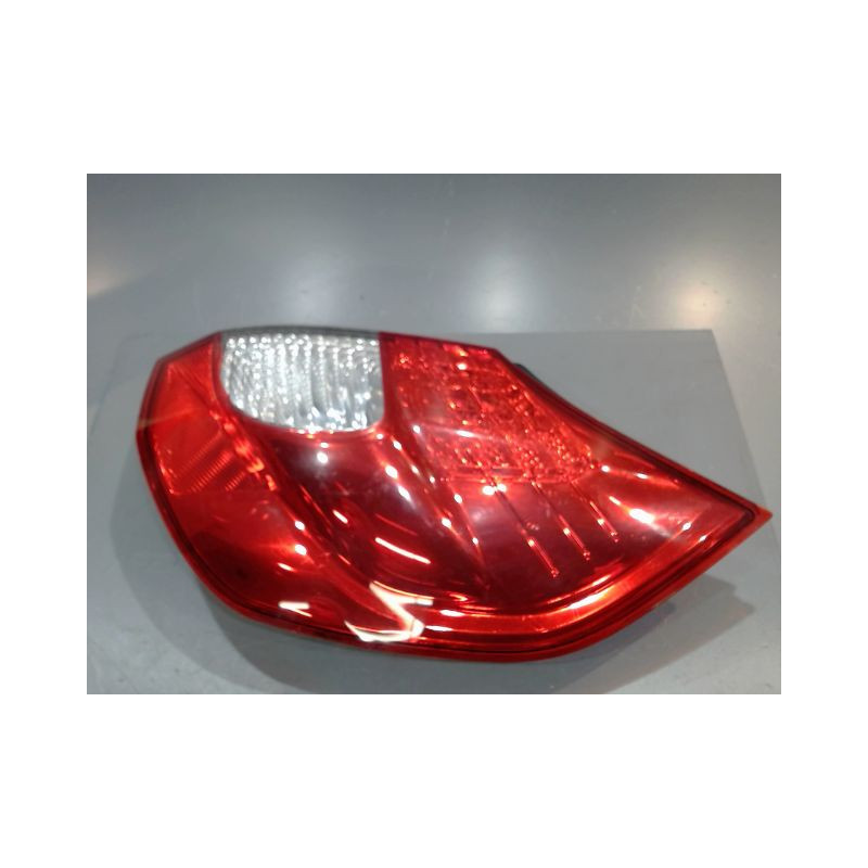 FEU ARRIERE DROIT RENAULT MEGANE