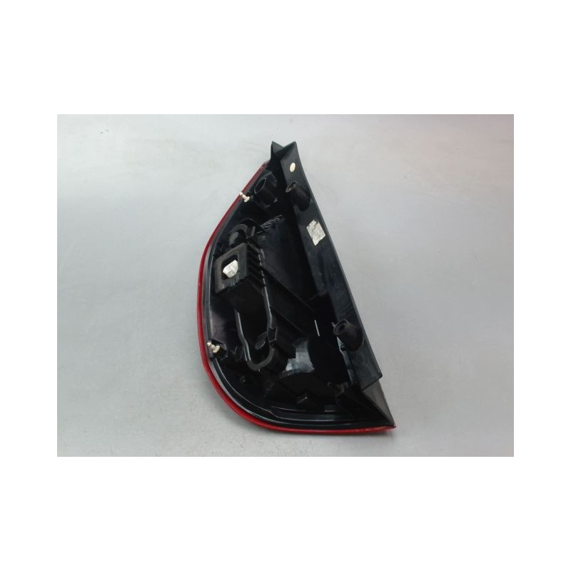 FEU ARRIERE DROIT RENAULT SCENIC MONOSP. III Phase 1 2009-2011