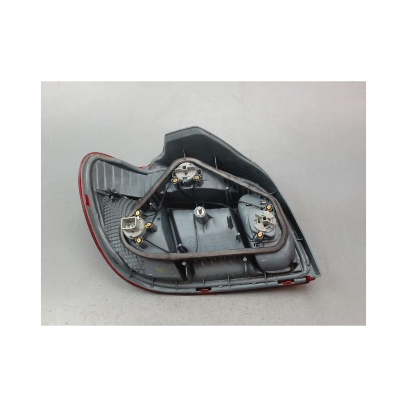 FEU ARRIERE DROIT TOYOTA YARIS I Phase 2 2003-2005