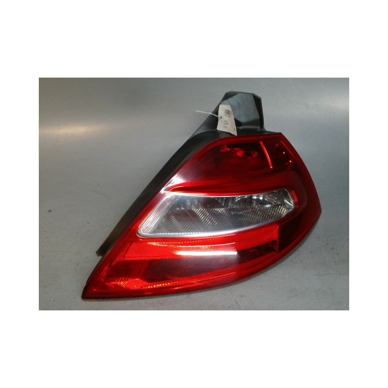 FEU ARRIERE DROIT RENAULT MEGANE