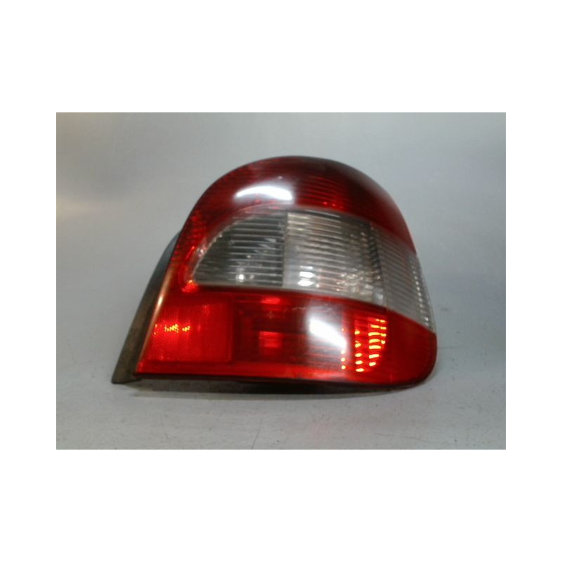 FEU ARRIERE DROIT RENAULT SCENIC I PH2 99-03